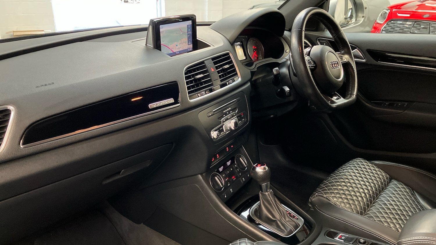 Used Audi RS Q3 2015 for sale - 76477779: Photo 7