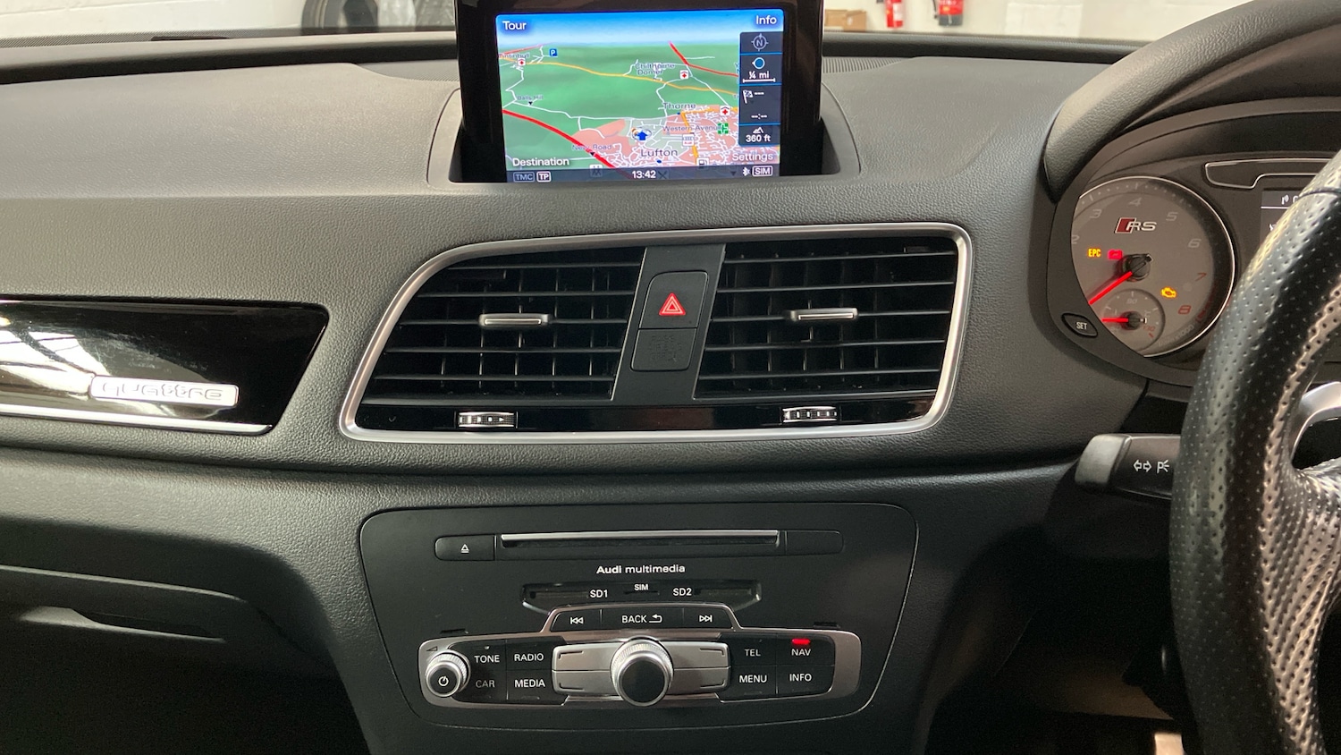 Used Audi RS Q3 2015 for sale - 76477779: Photo 8