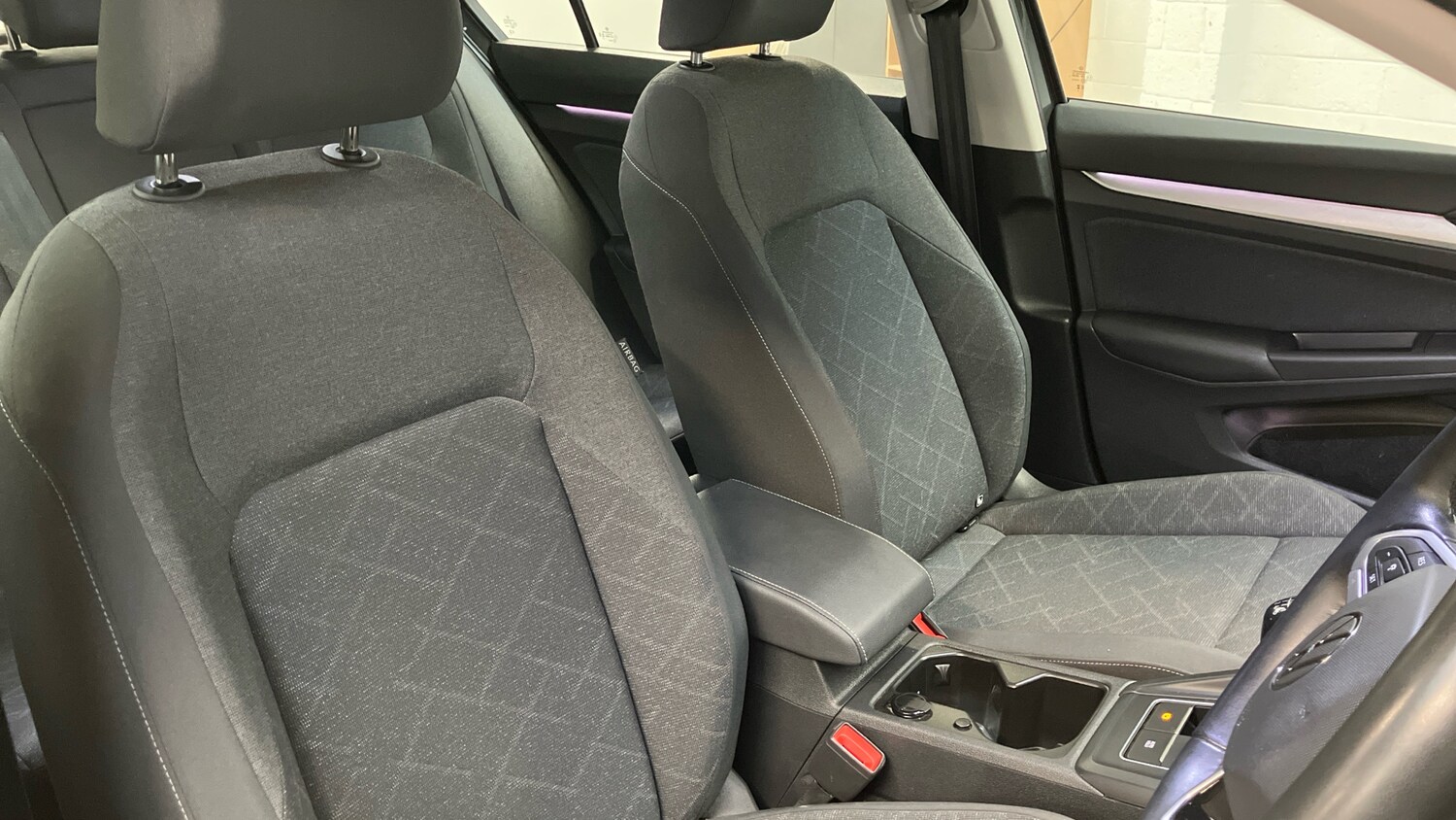 Used Volkswagen Golf 2023 for sale - 76741041: Photo 39