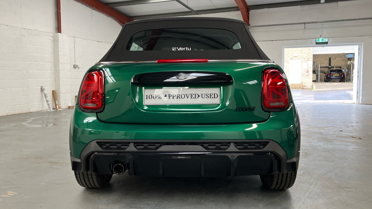 Used MINI Convertible 2024 for sale - 76490394: Photo 27