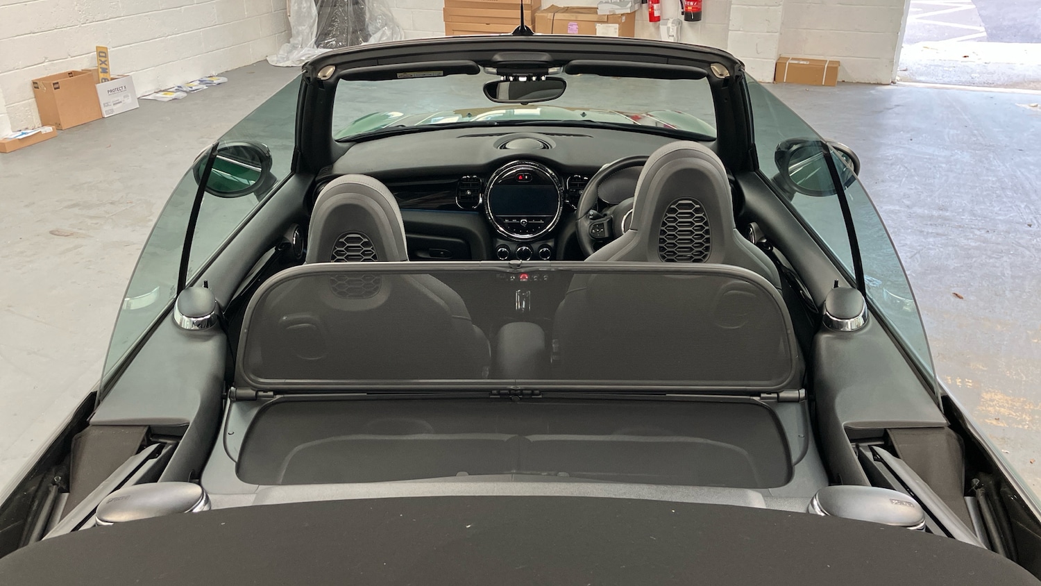 Used MINI Convertible 2024 for sale - 76490394: Photo 41