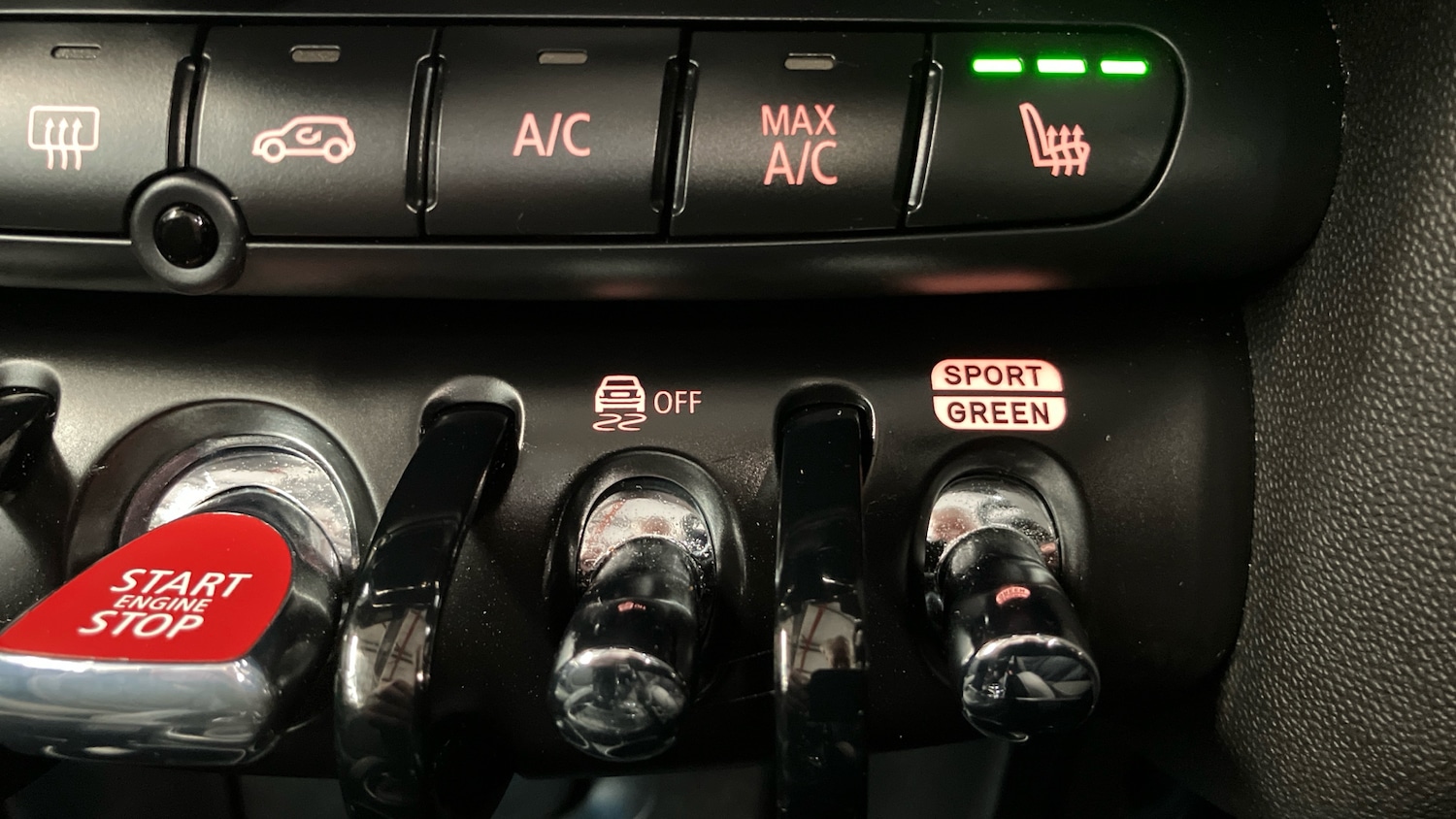 Used MINI Convertible 2024 for sale - 76490394: Photo 53