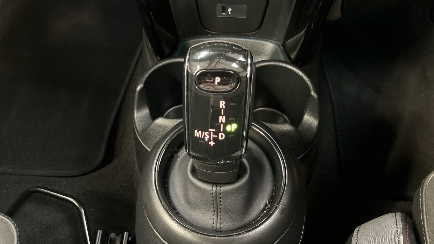 Used MINI Convertible 2024 for sale - 76490394: Photo 56