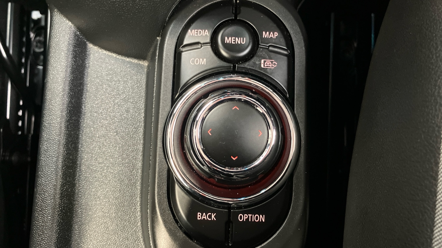 Used MINI Convertible 2024 for sale - 76490394: Photo 57