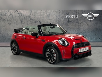 2021 (71) - 2.0 Cooper S Exclusive 2dr Auto [Comfort Pack] Petrol Convertible
