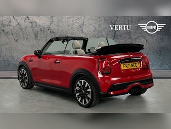 Used MINI Convertible 2021 for sale - 76322460: Photo