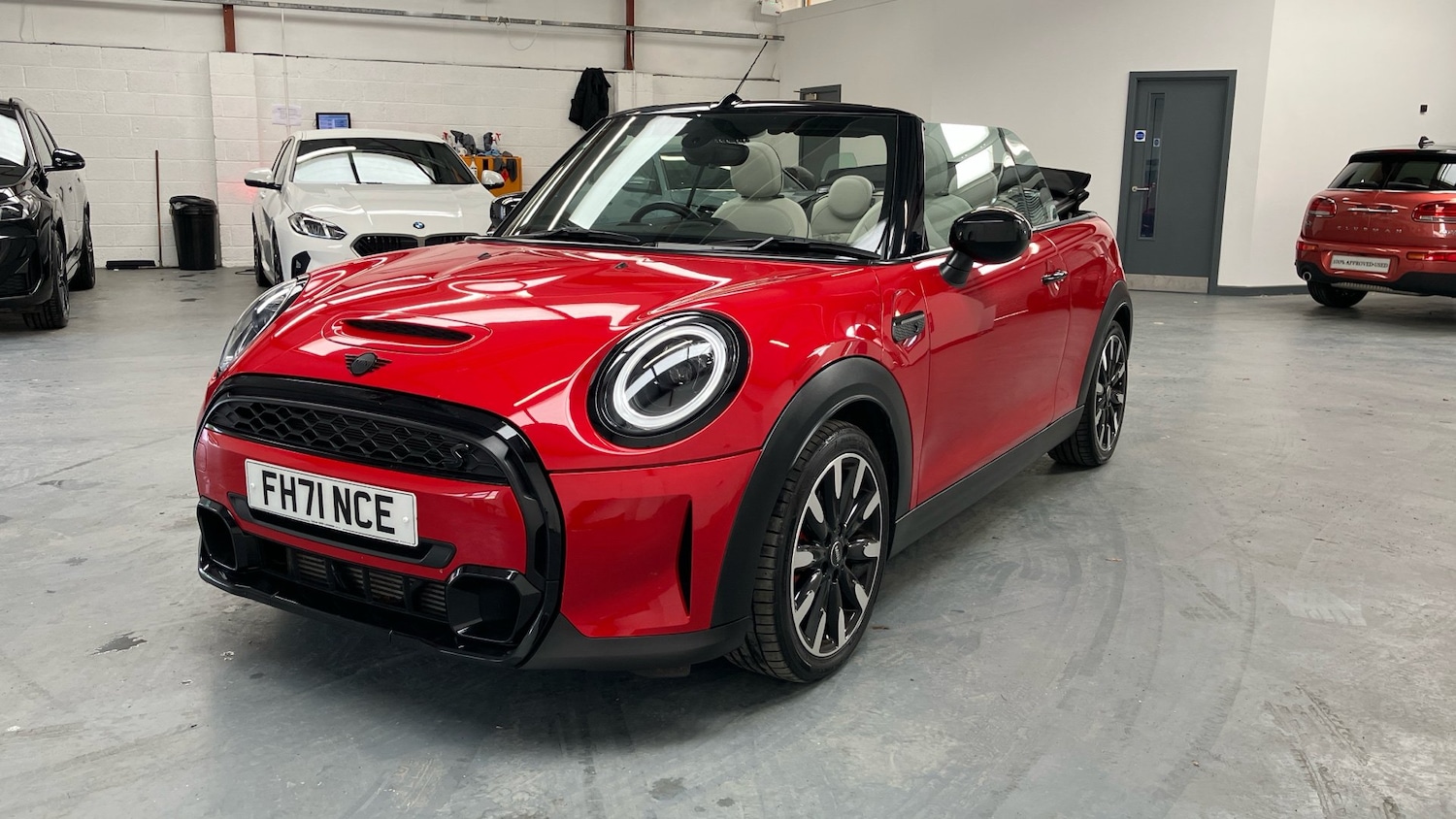 Used MINI Convertible 2021 for sale - 76322460: Photo 39