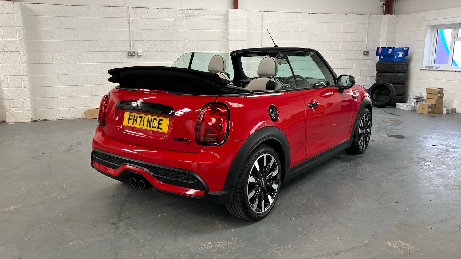Used MINI Convertible 2021 for sale - 76322460: Photo 41