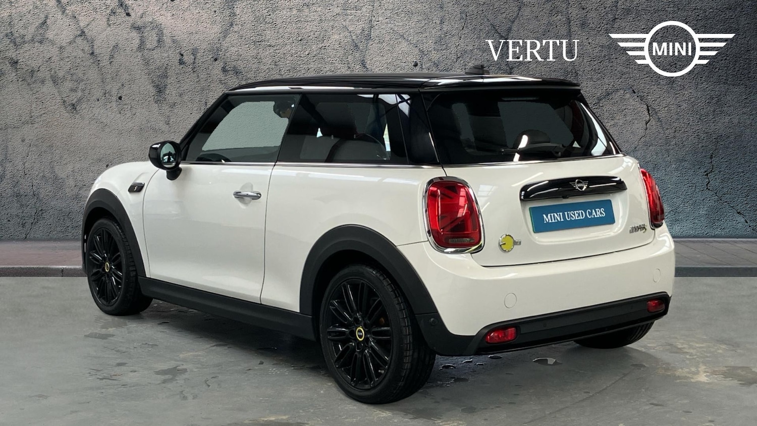 Used MINI Hatch 2022 for sale - 77184757: Photo 2