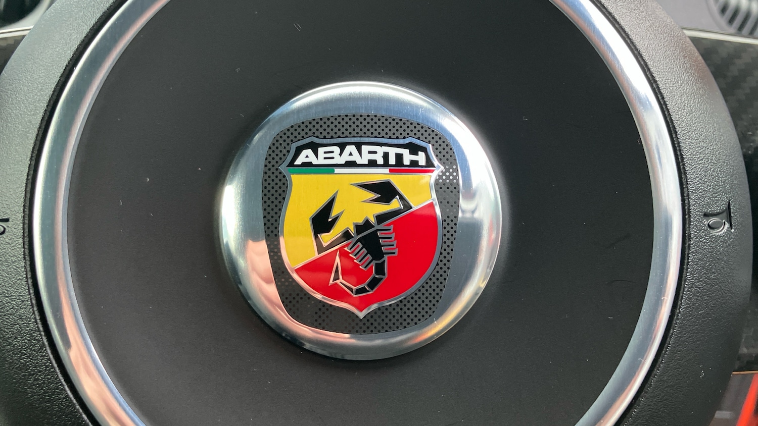 Used Abarth 695 2023 for sale - 77325978: Photo 46