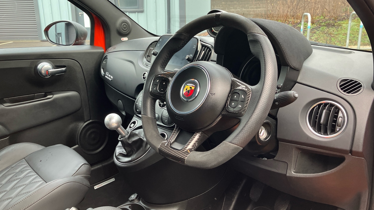 Used Abarth 695 2023 for sale - 77325978: Photo 6