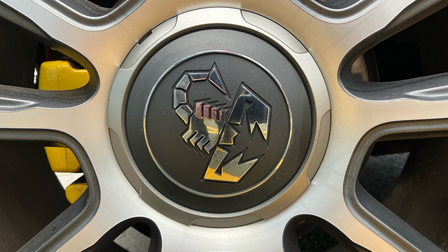 Used Abarth 695 2023 for sale - 77325978: Photo 66