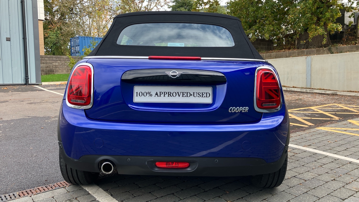 Used MINI Convertible 2018 for sale - 76362859: Photo 27