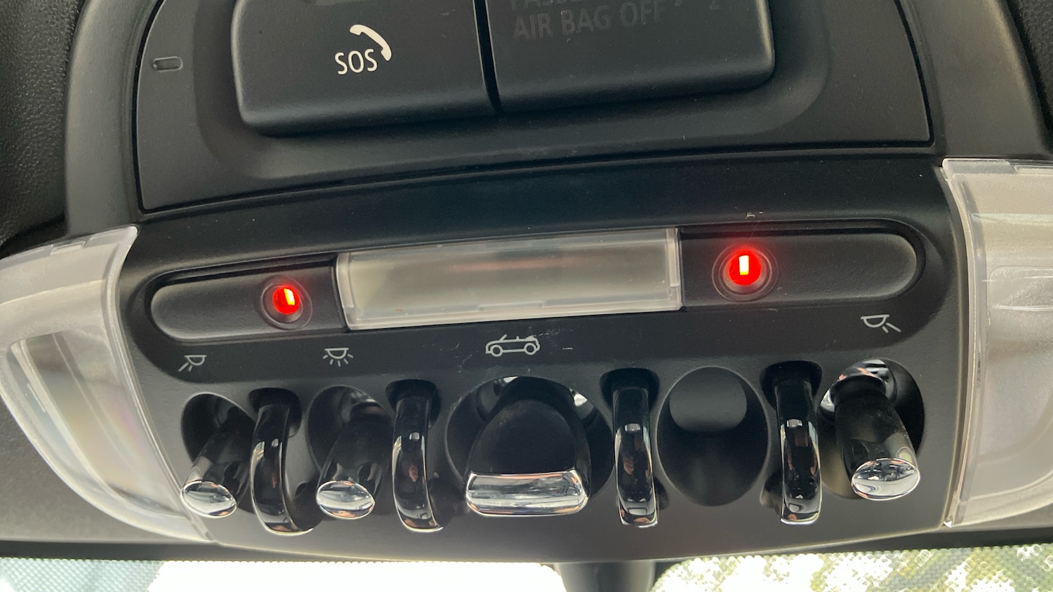 Used MINI Convertible 2018 for sale - 76362859: Photo 43