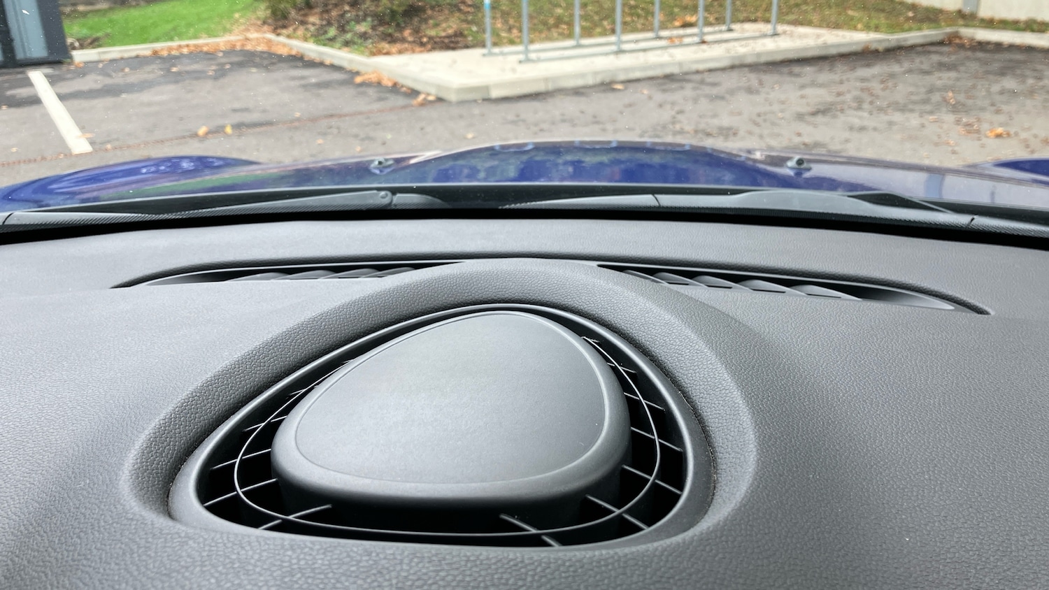 Used MINI Convertible 2018 for sale - 76362859: Photo 44