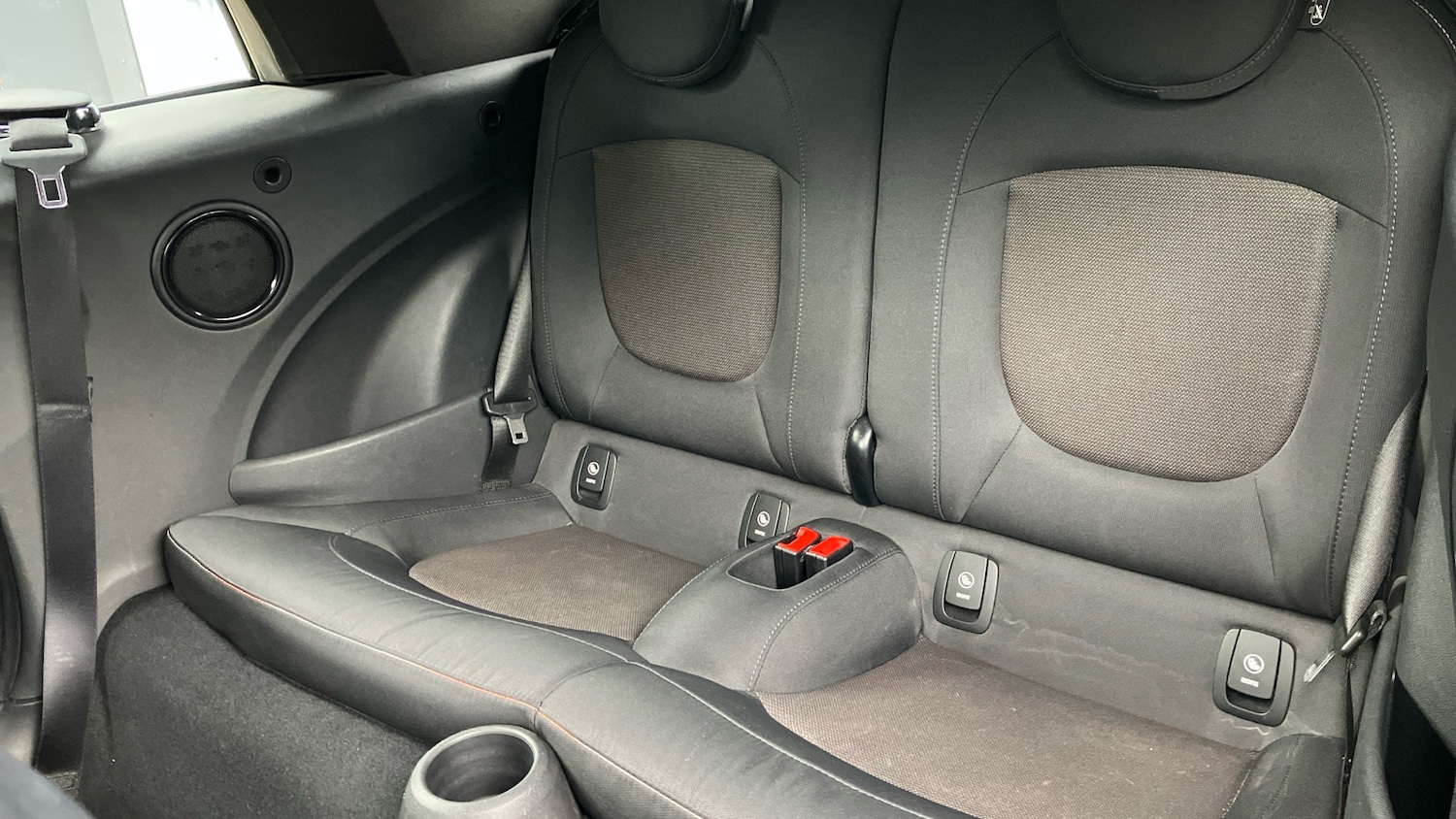 Used MINI Convertible 2018 for sale - 76362859: Photo 52