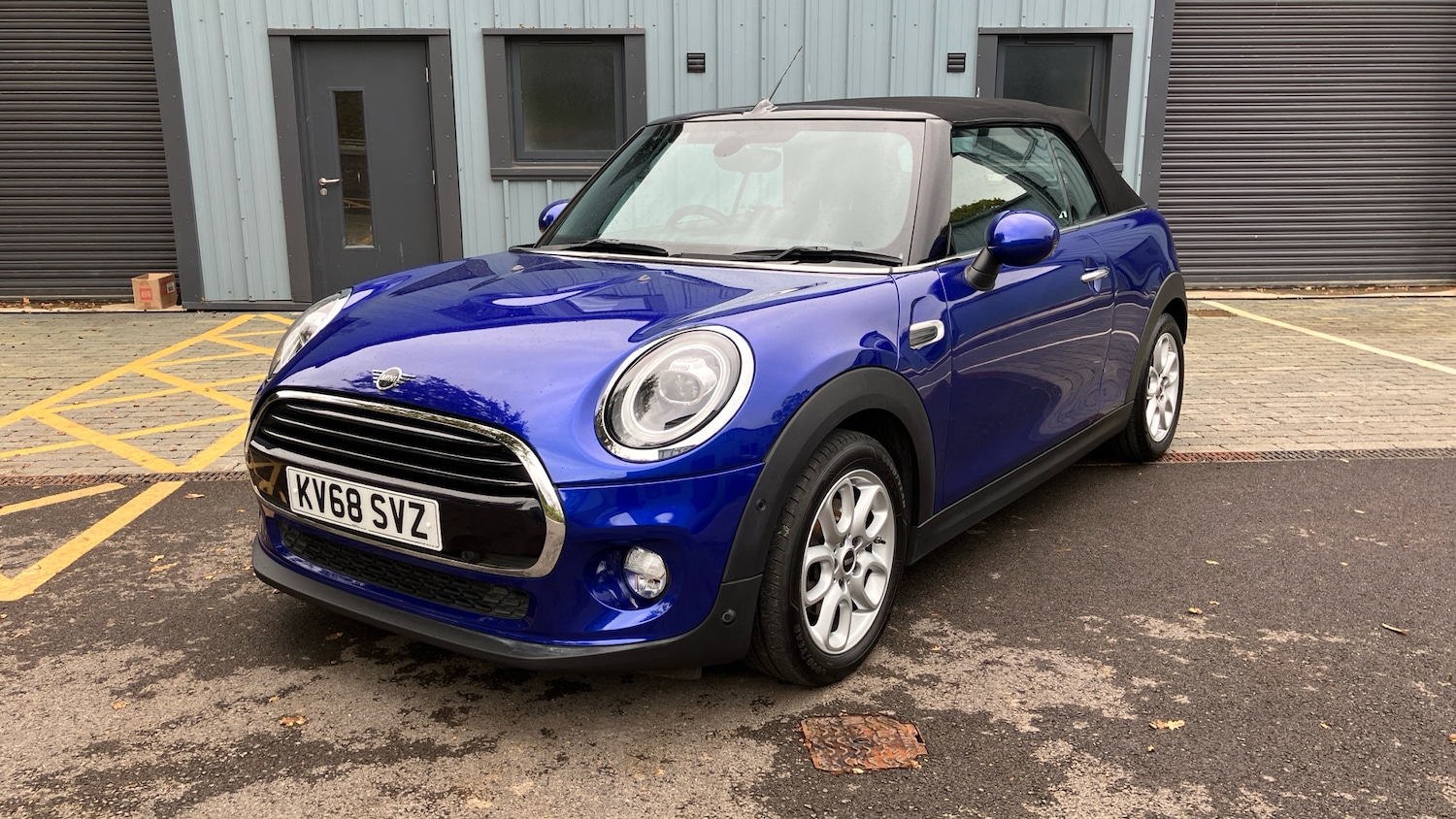 Used MINI Convertible 2018 for sale - 76362859: Photo 63