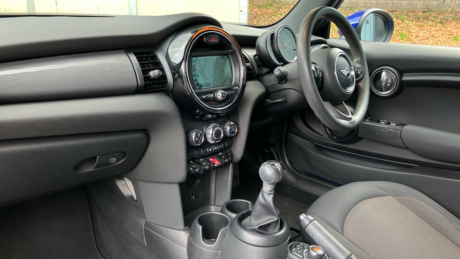 Used MINI Convertible 2018 for sale - 76362859: Photo 7