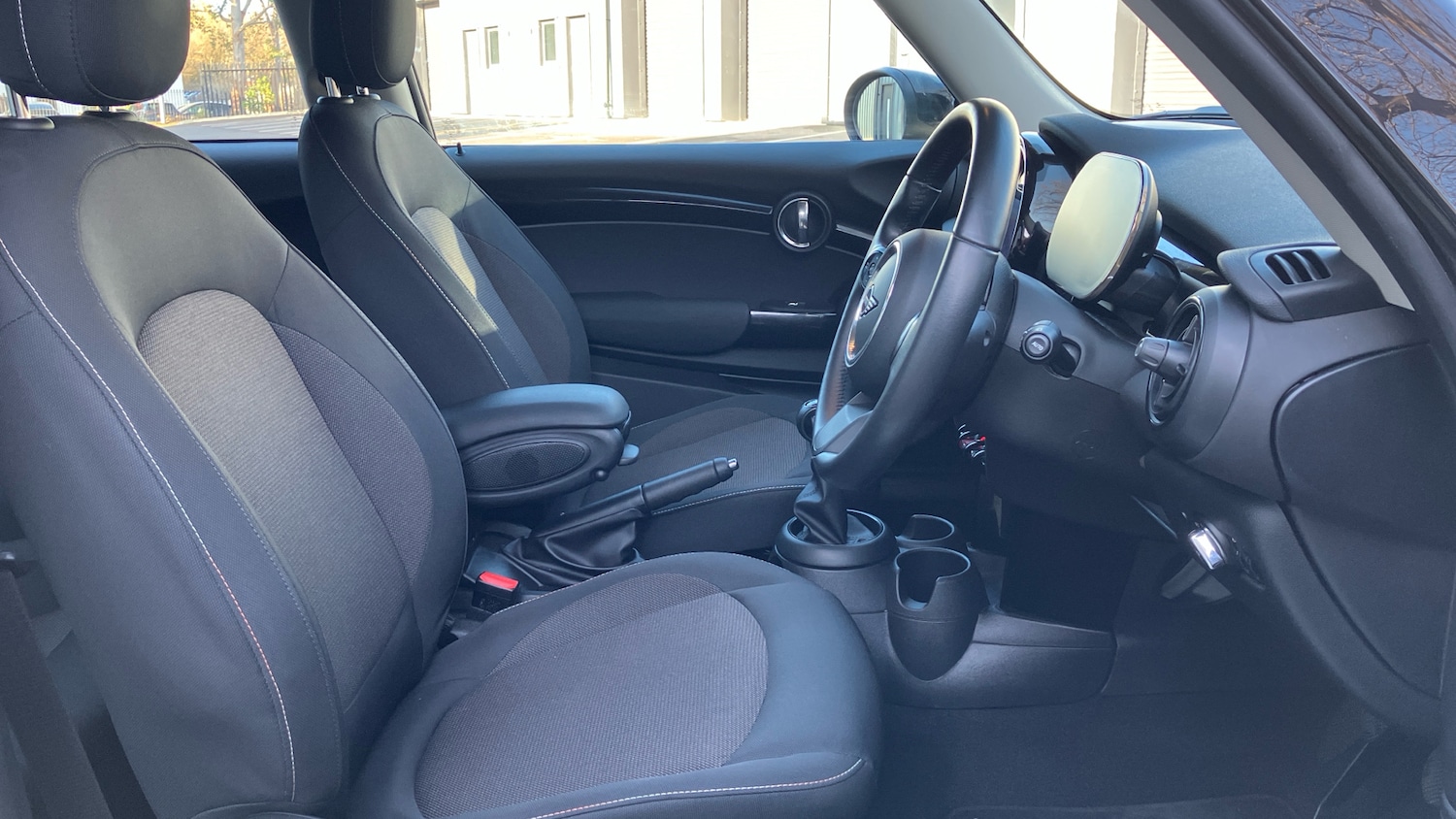 Used MINI Hatch 2021 for sale - 77011667: Photo 11