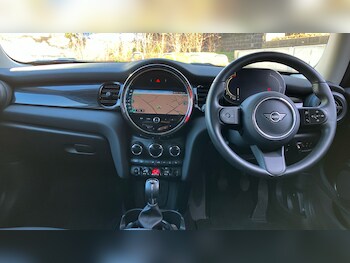 Used MINI Hatch 2021 for sale - 77011667: Photo