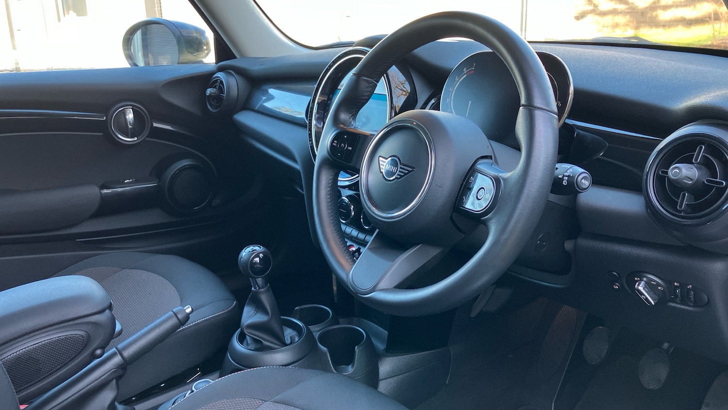 Used MINI Hatch 2021 for sale - 77011667: Photo 6