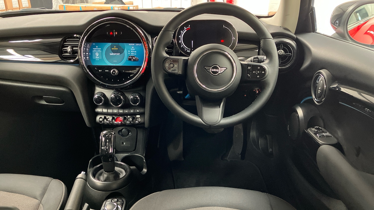 Used MINI Hatch 2024 for sale - 78197323: Photo 5