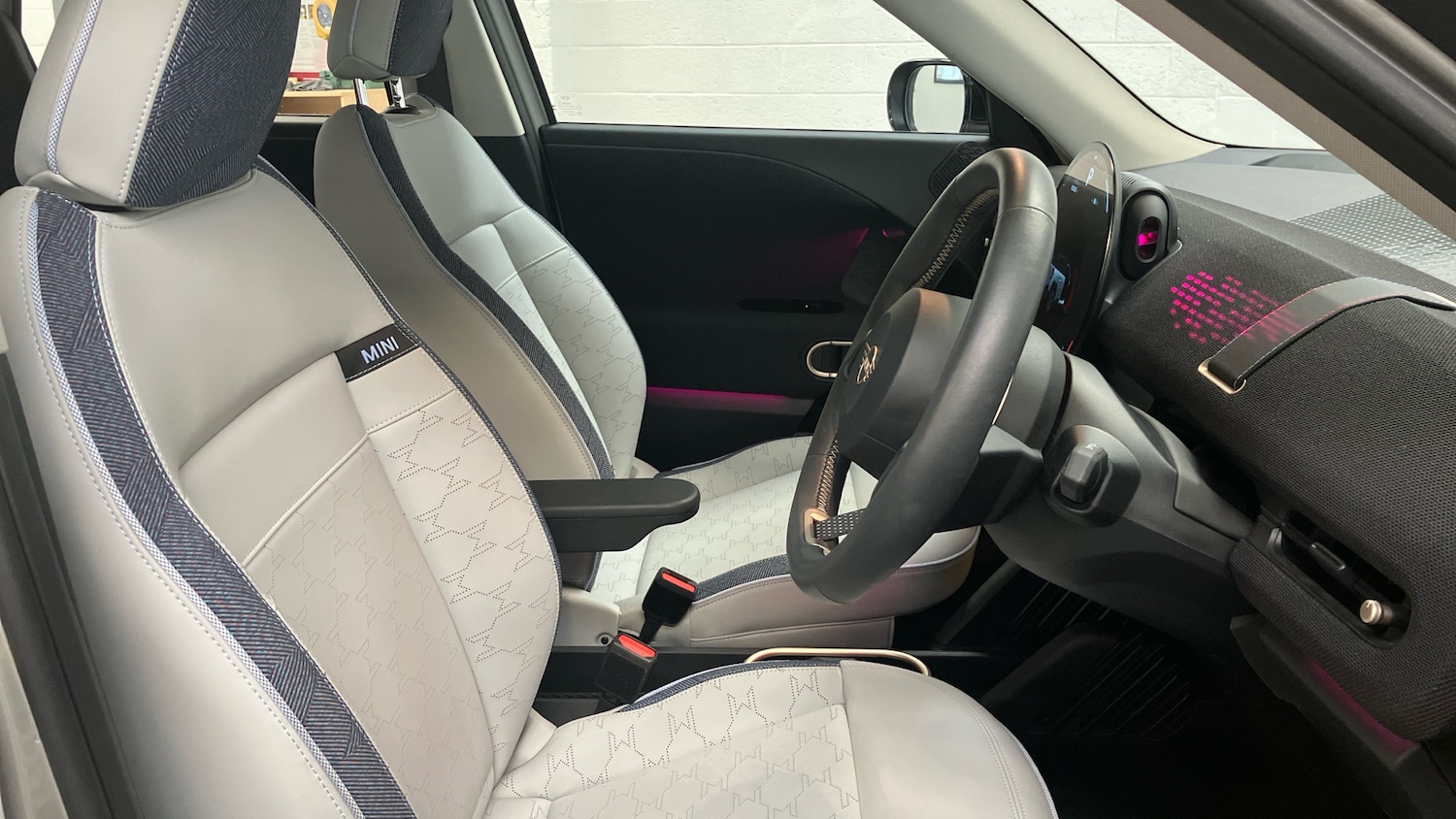 Used MINI Aceman 2024 for sale - 76477783: Photo 11