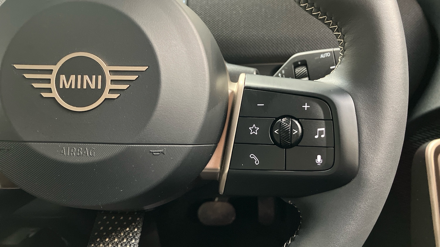 Used MINI Aceman 2024 for sale - 76477783: Photo 18