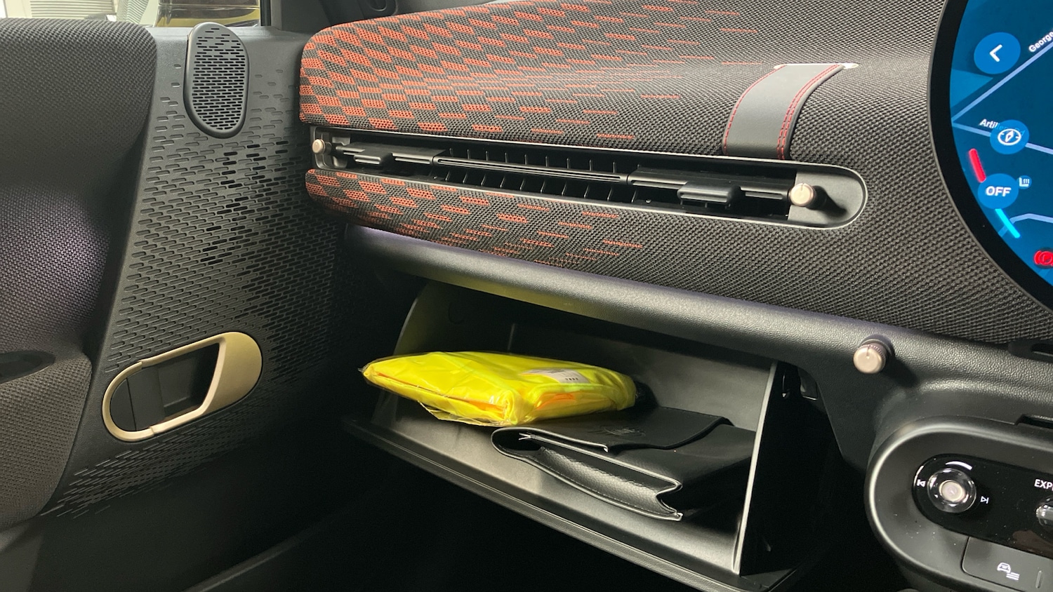 Used MINI Cooper 2025 for sale - 77601924: Photo 43