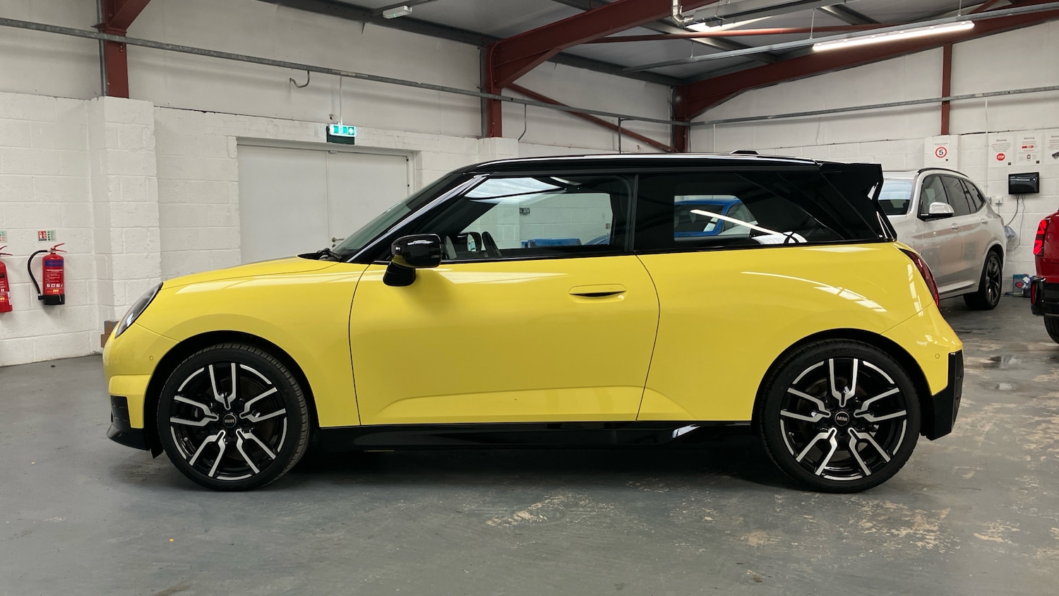 Used MINI Cooper 2025 for sale - 77601924: Photo 70