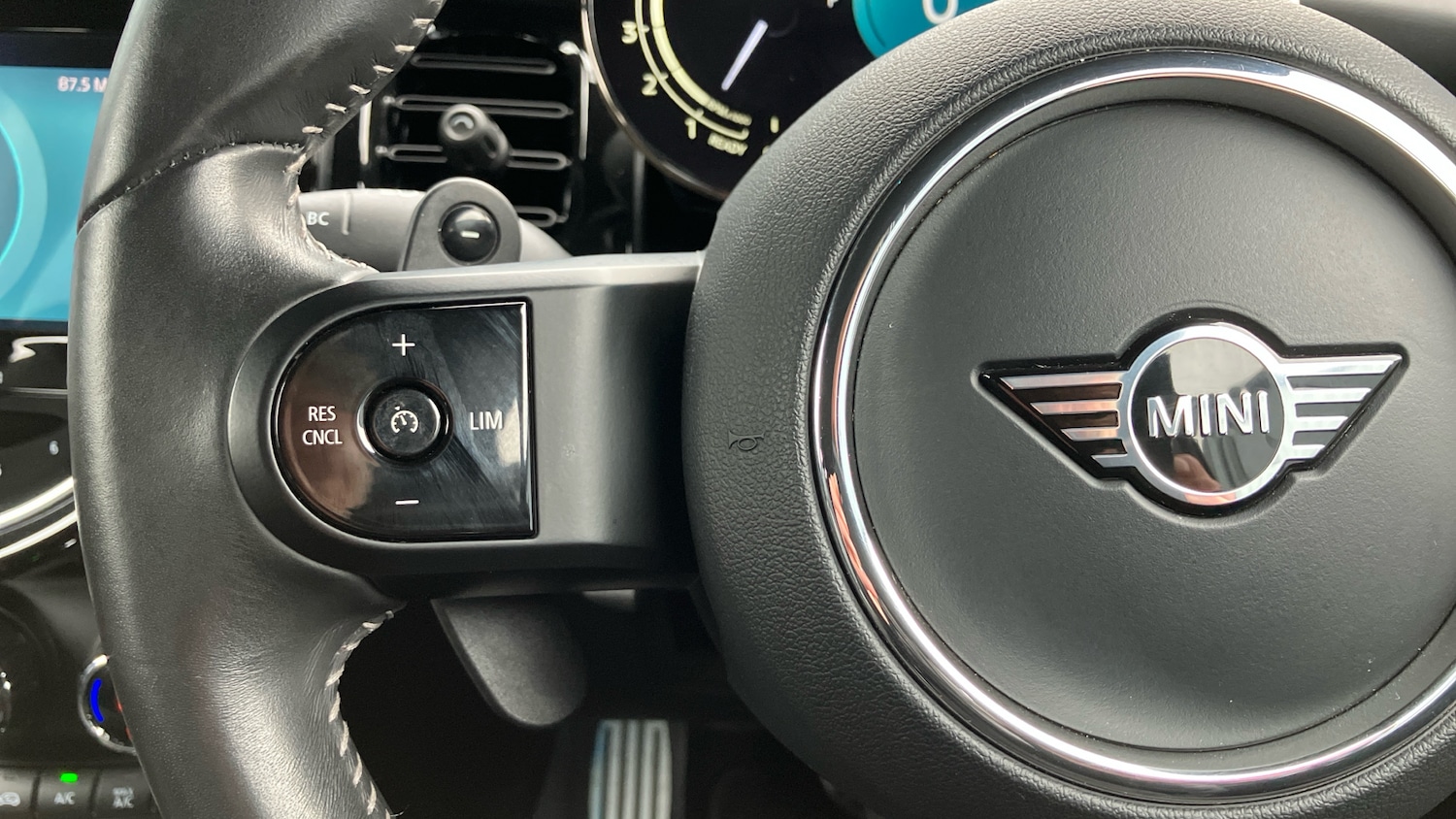 Used MINI Hatch 2022 for sale - 77848821: Photo 17