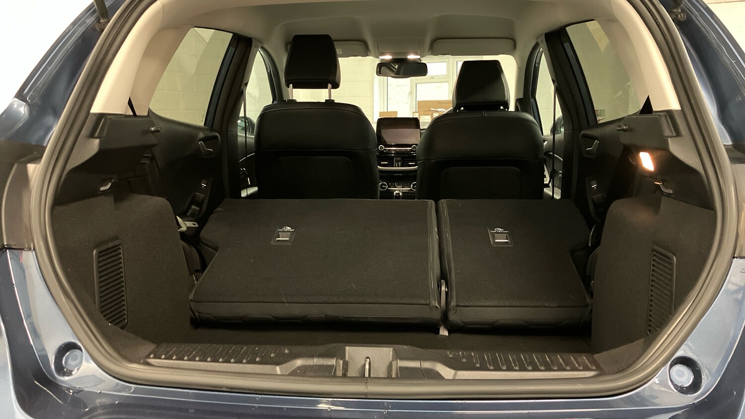 Used Ford Fiesta 2020 for sale - 77220240: Photo 32