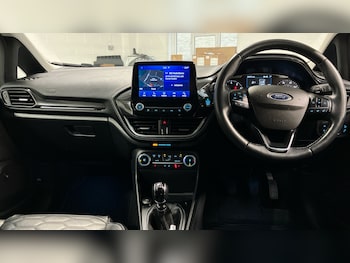 Used Ford Fiesta 2020 for sale - 77220240: Photo
