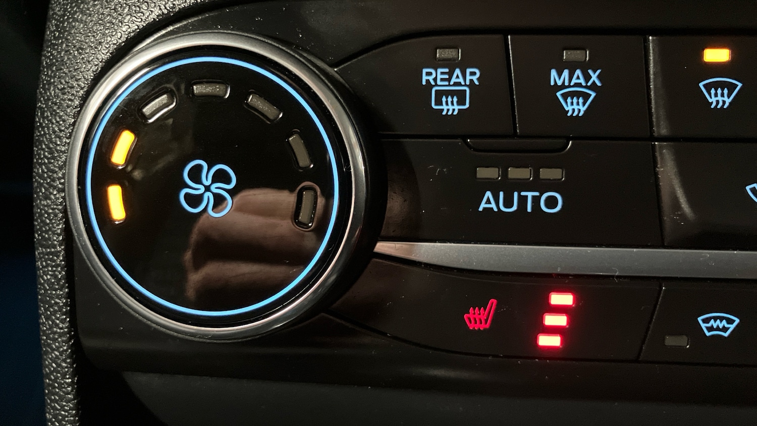 Used Ford Fiesta 2020 for sale - 77220240: Photo 54