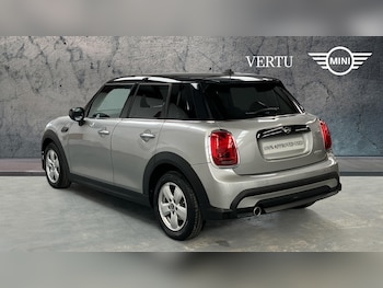 Used MINI Hatch 2023 for sale - 78325522: Photo