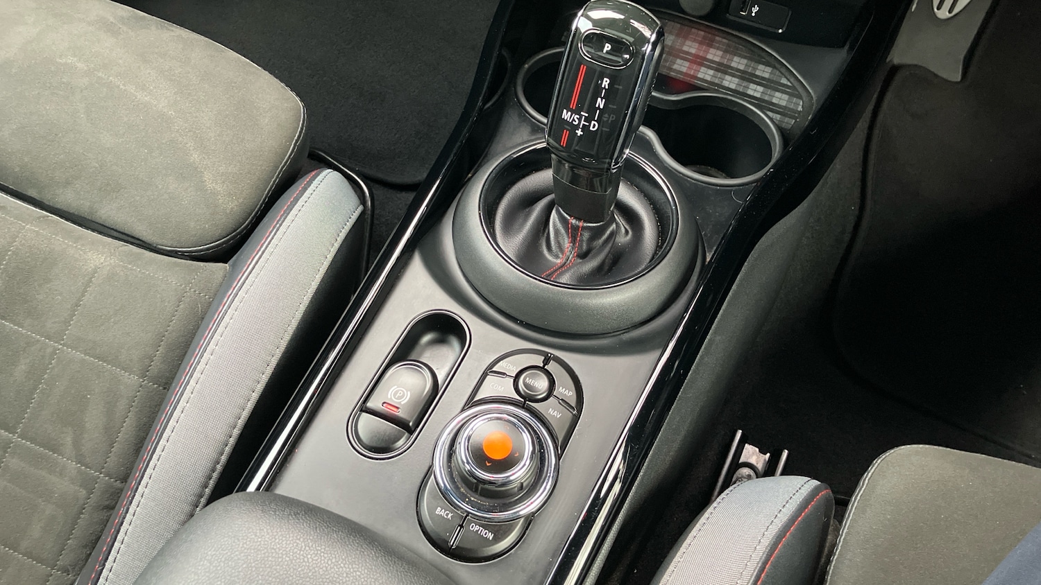 Used MINI Clubman 2019 for sale - 76692674: Photo 10