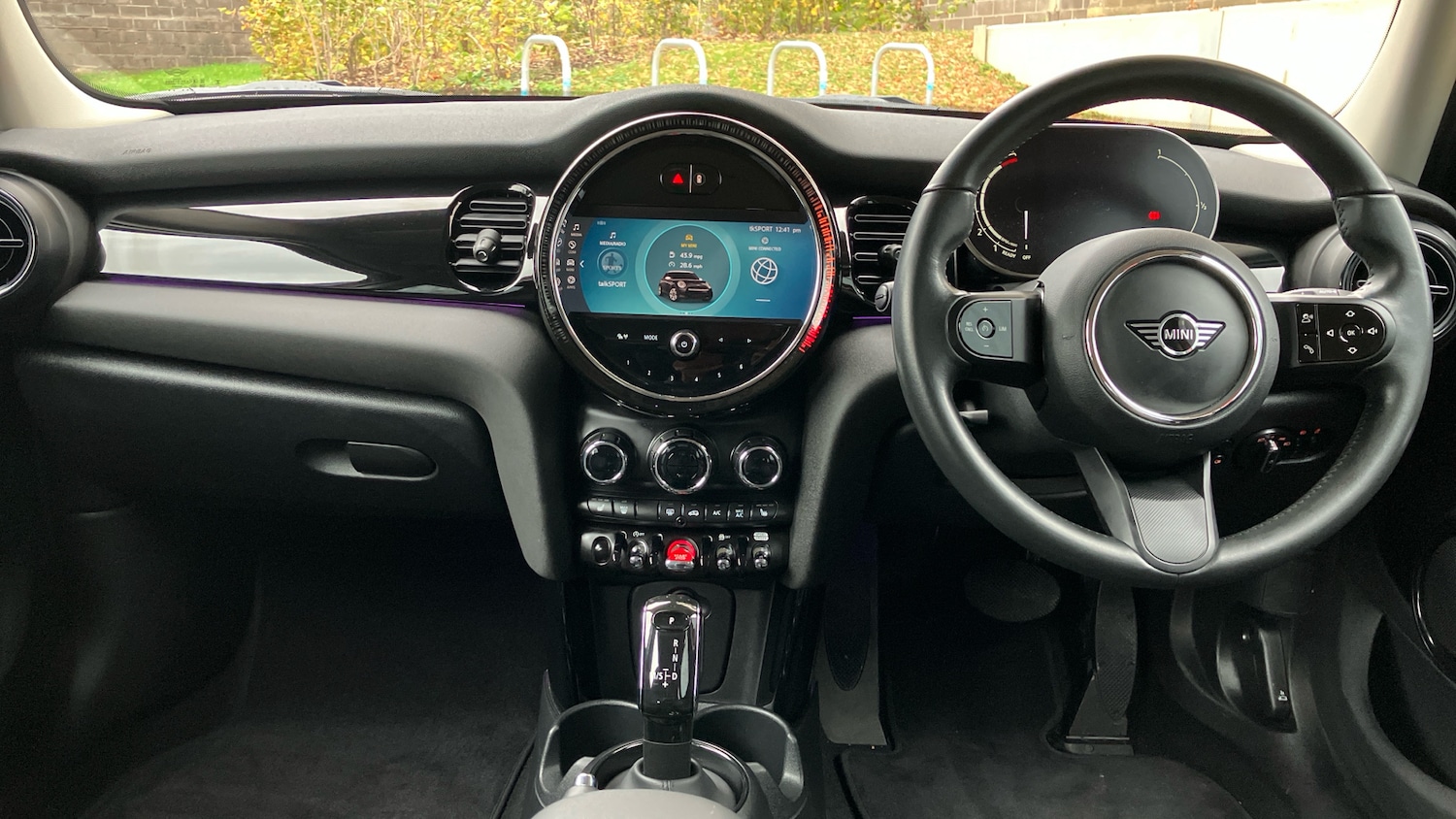 Used MINI Hatch 2023 for sale - 76639609: Photo 4