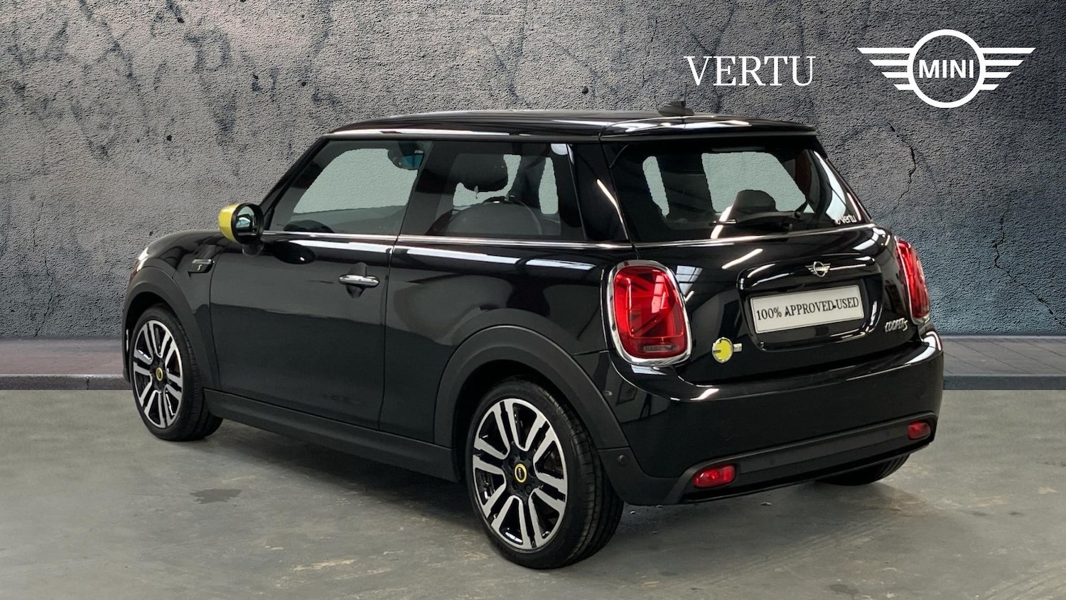 Used MINI Hatch 2022 for sale - 77171043: Photo 2