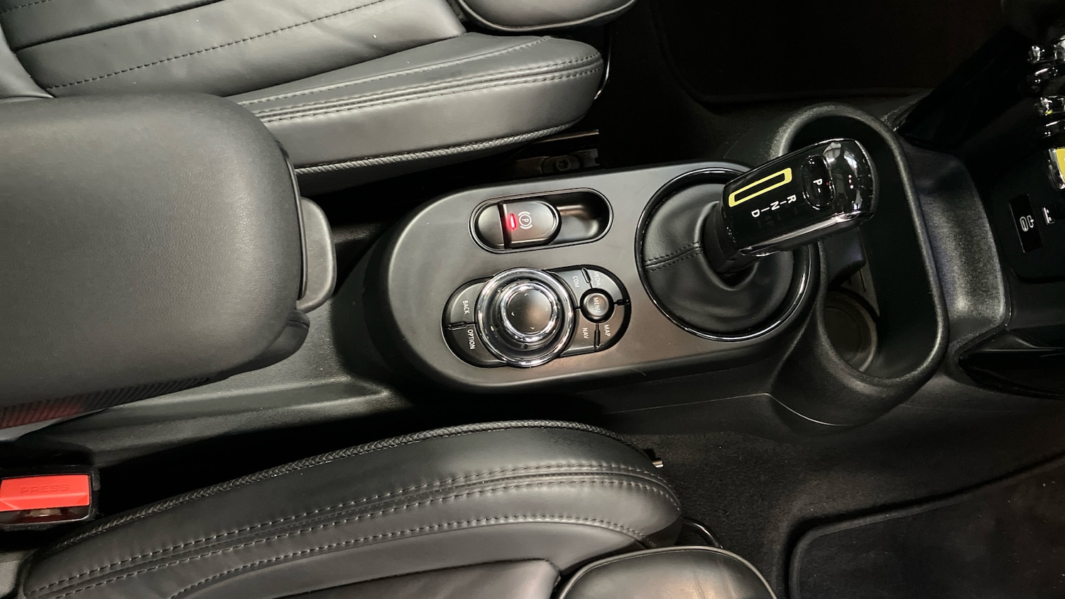 Used MINI Hatch 2022 for sale - 77171043: Photo 54