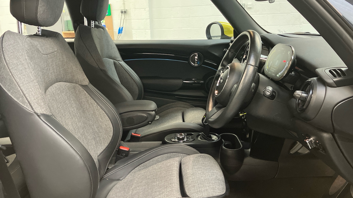 Used MINI Hatch 2022 for sale - 77326018: Photo 11