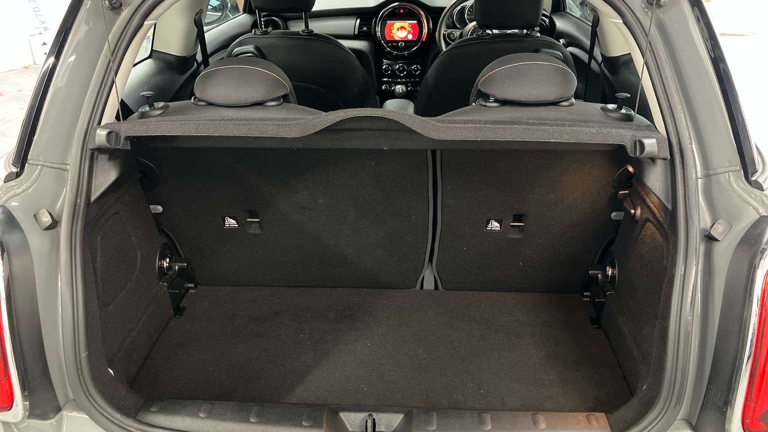 Used MINI Hatch 2019 for sale - 76877361: Photo 13