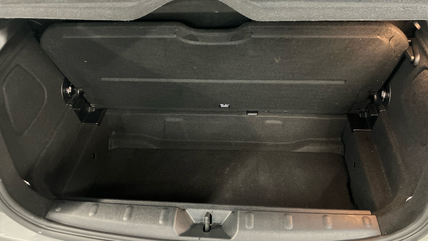 Used MINI Hatch 2019 for sale - 76877361: Photo 29