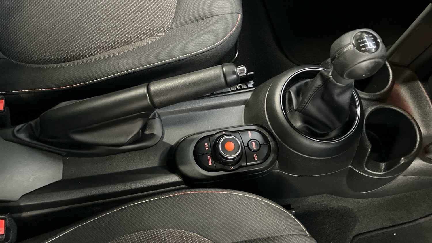 Used MINI Hatch 2019 for sale - 76877361: Photo 51