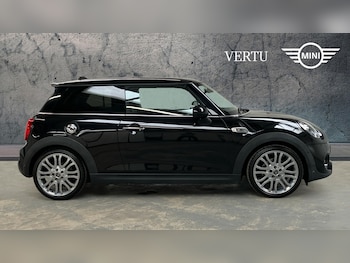 Used MINI Hatch 2019 for sale - 78797466: Photo