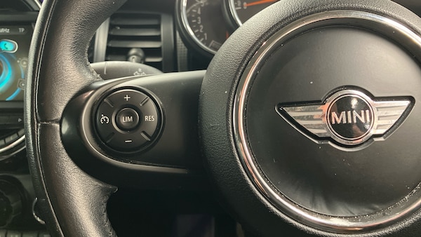 Used MINI Hatch 2015 for sale - 76243080: Photo 17