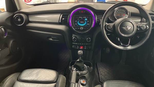 Used MINI Hatch 2015 for sale - 76243080: Photo 4