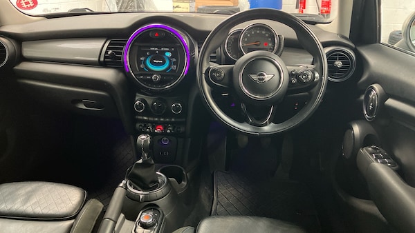 Used MINI Hatch 2015 for sale - 76243080: Photo 5