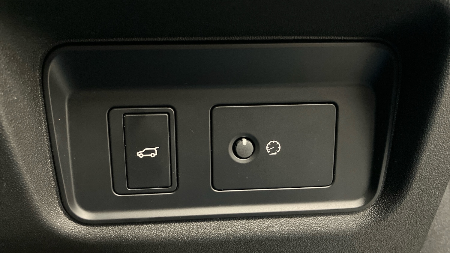 Used Jaguar E-Pace 2020 for sale - 77385040: Photo 51