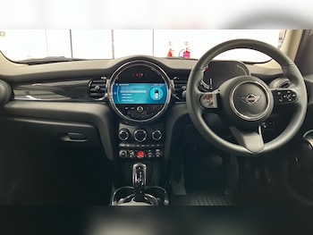 Used MINI Hatch 2023 for sale - 79111686: Photo