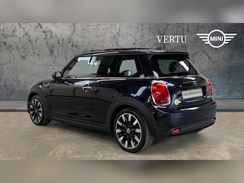 Used MINI Hatch 2023 for sale - 79436750: Photo